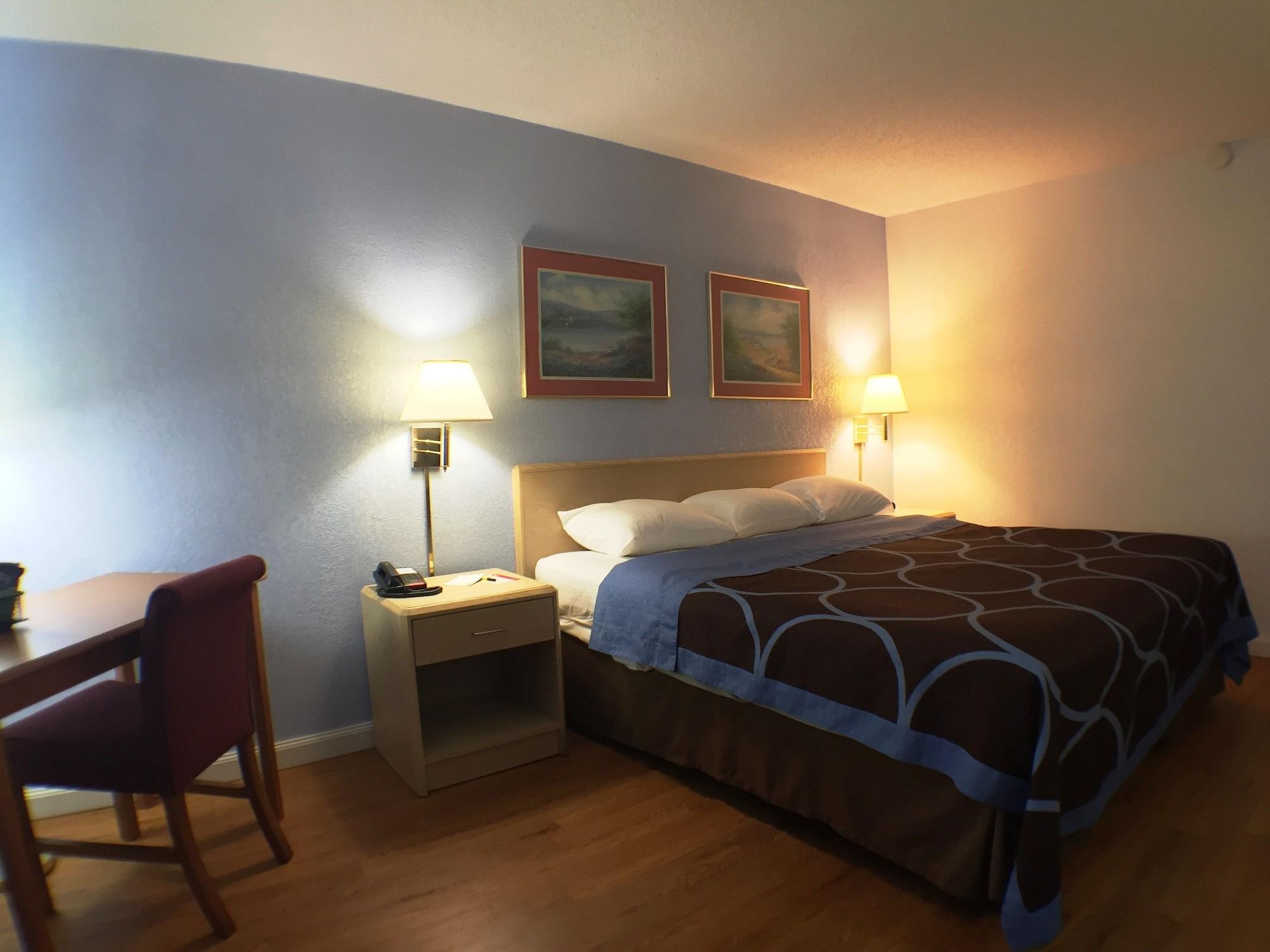 Super 8 By Wyndham Webster/Rochester Buitenkant foto