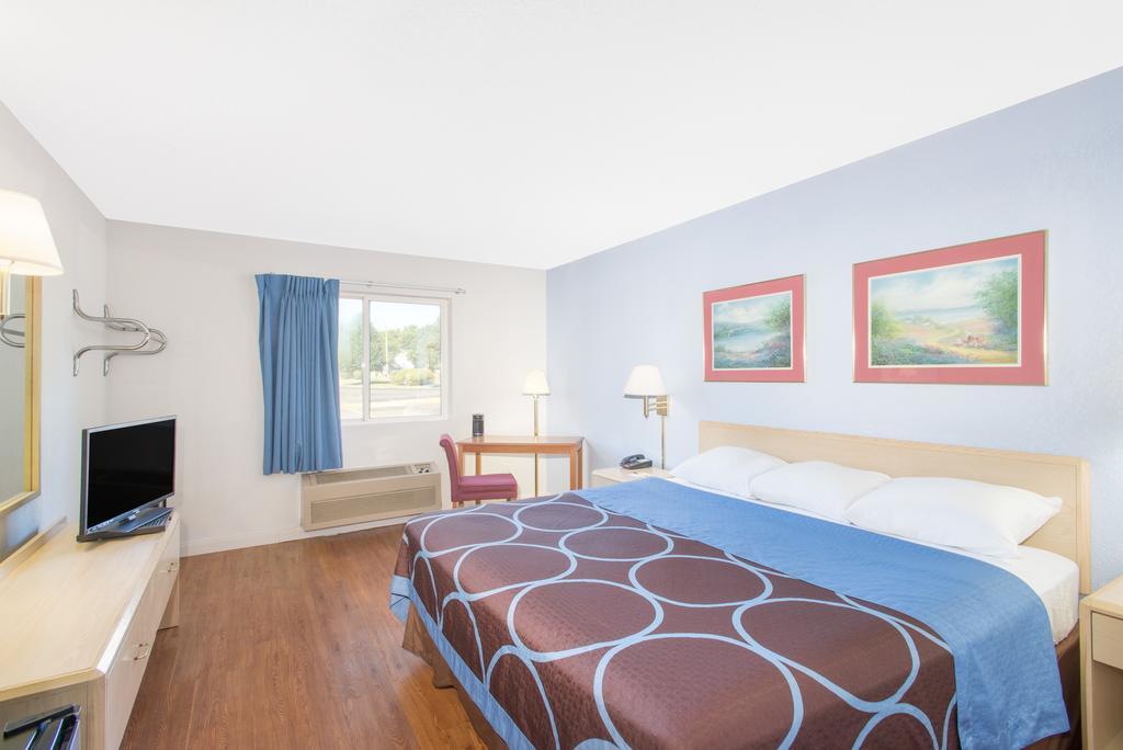 Super 8 By Wyndham Webster/Rochester Buitenkant foto